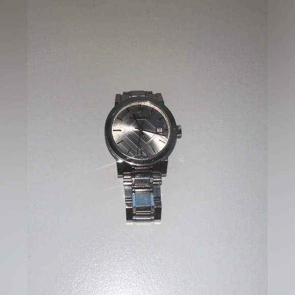 Burberry Grey Dial Stainless Steel Women's Watch - Picture 7 of 12